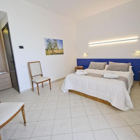 Grand Hotel Masseria Santa Lucia Ostuni Bagian luar foto