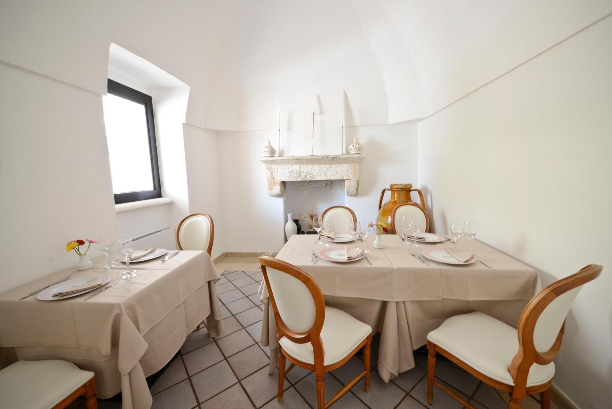 Grand Hotel Masseria Santa Lucia Ostuni Bagian luar foto